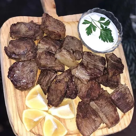 Hyrmet Demushi