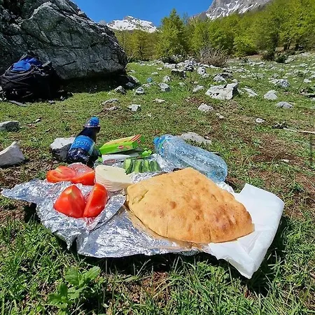 Hyrmet Demushi 3* Valbona