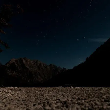 Hyrmet Demushi فندق مبيت وإفطار 3*